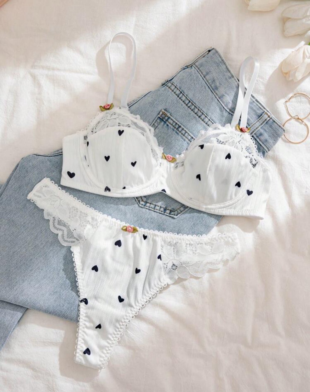 1266 - AMELIEE
