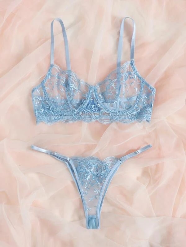 1526 - AMELIEE