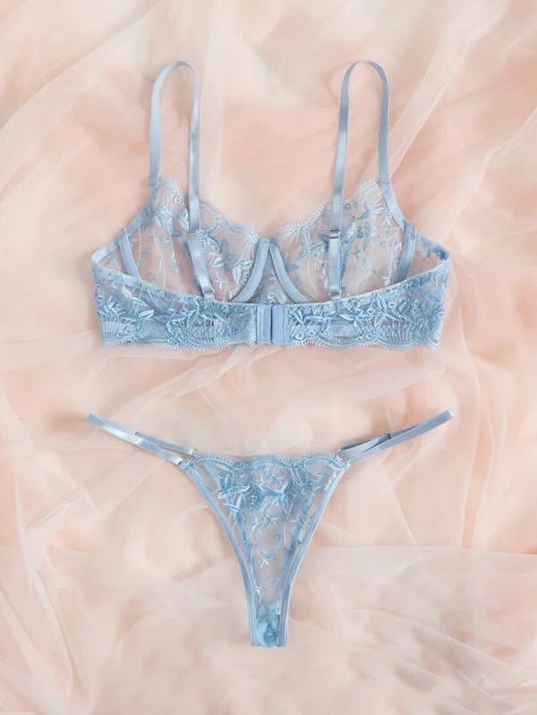 1526 - AMELIEE