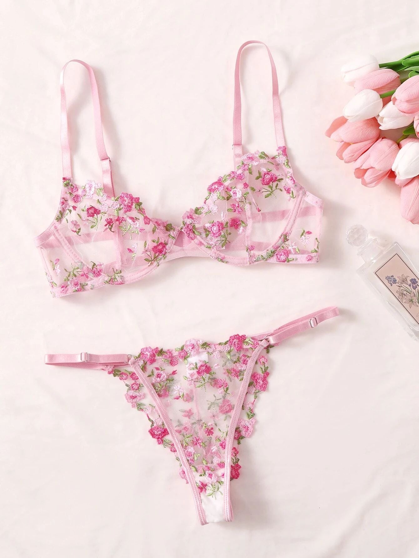1624 - AMELIEE
