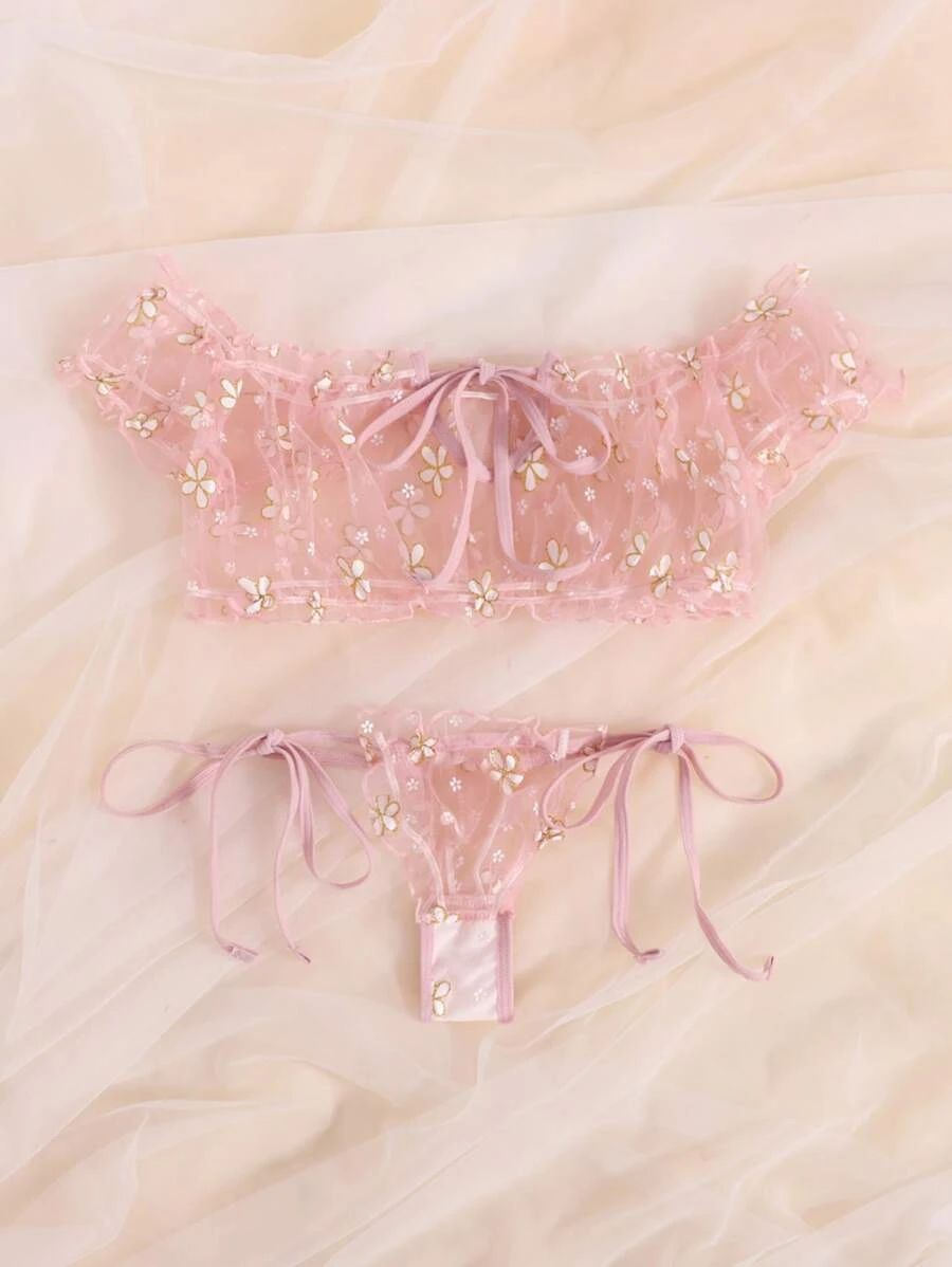 2166 - AMELIEE