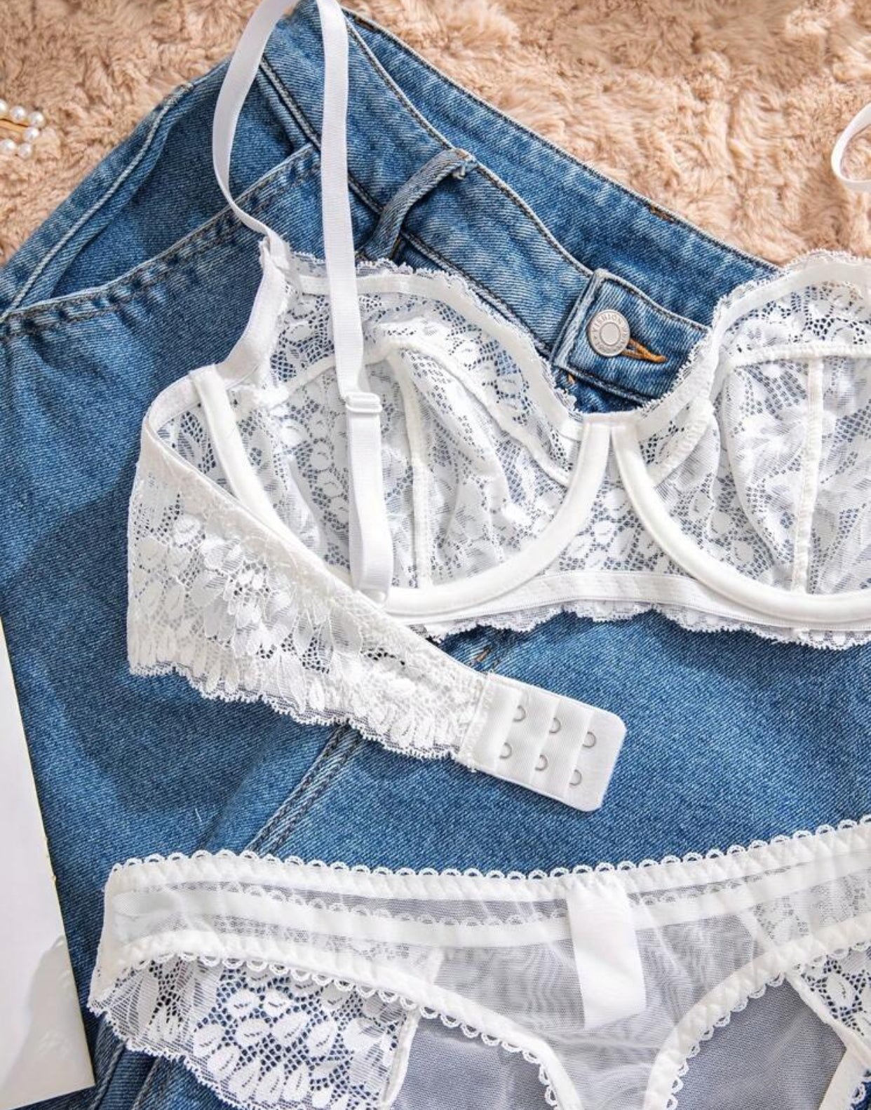 31544 - AMELIEE