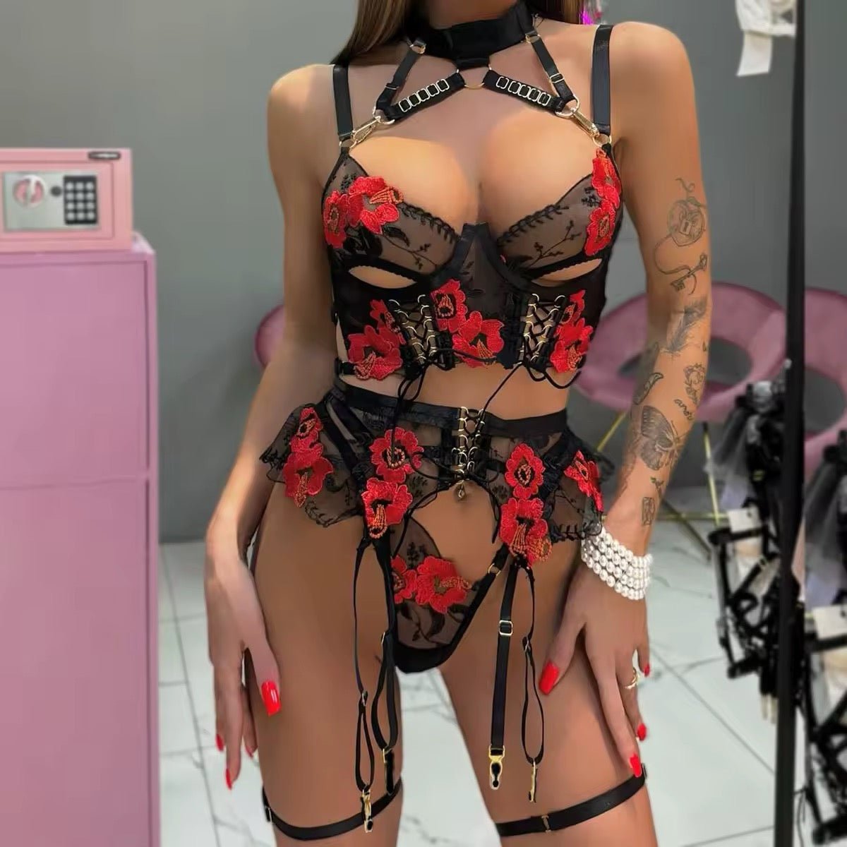 4203E - AMELIEE