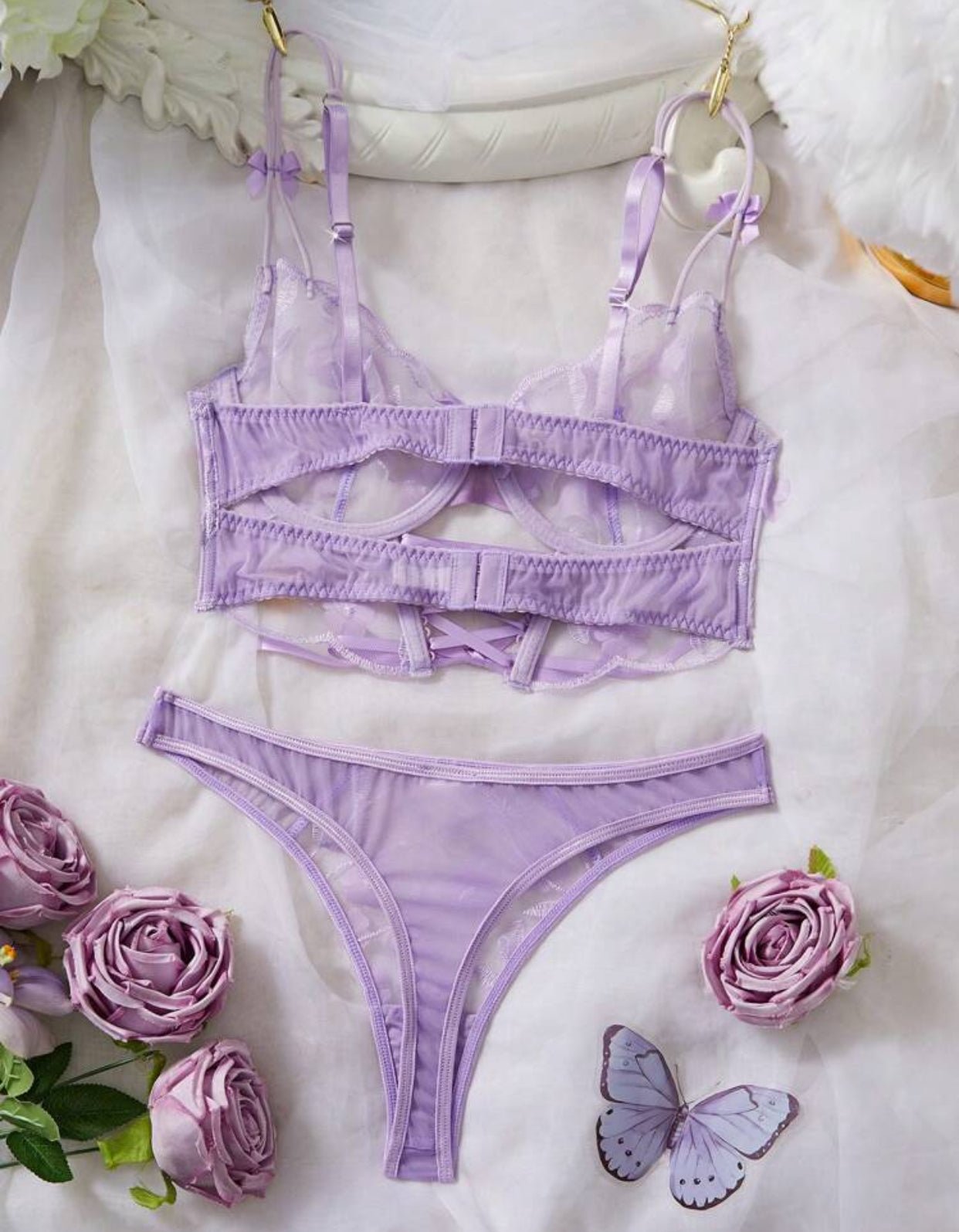 4729 - AMELIEE