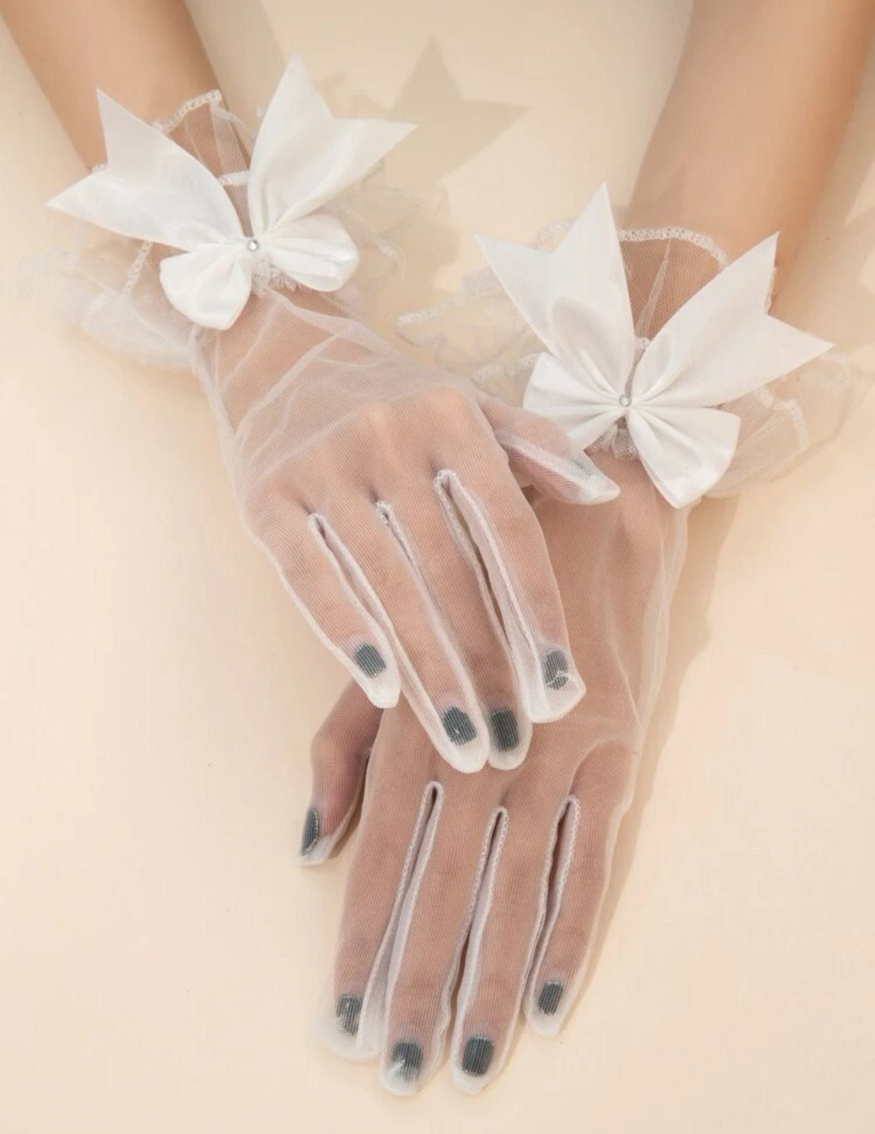 6850 - AMELIEE