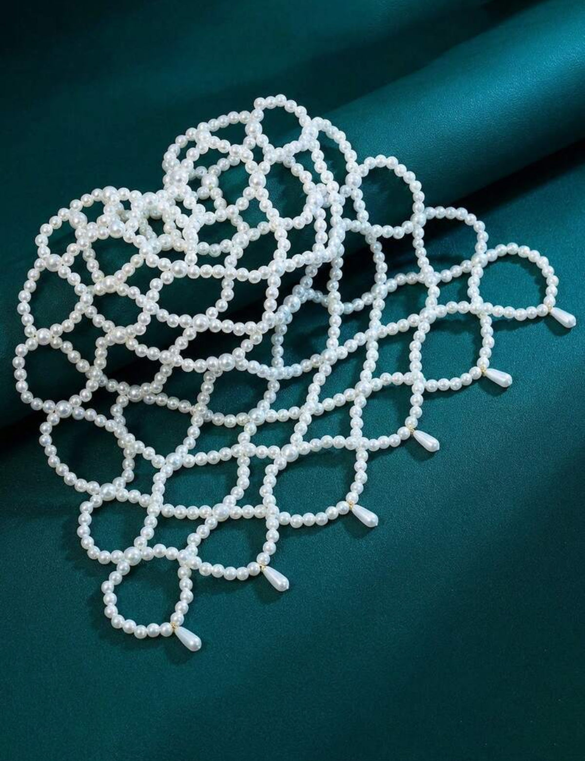 07679