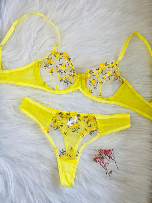 2652 - AMELIEE