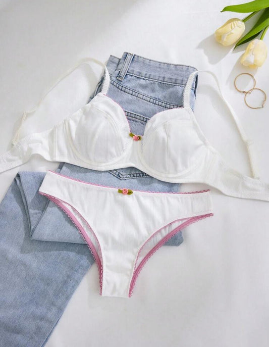 7289 - AMELIEE