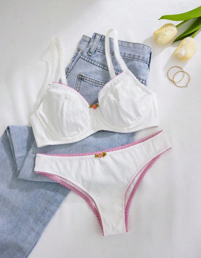 7289 - AMELIEE