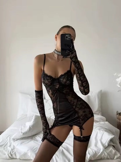 68081