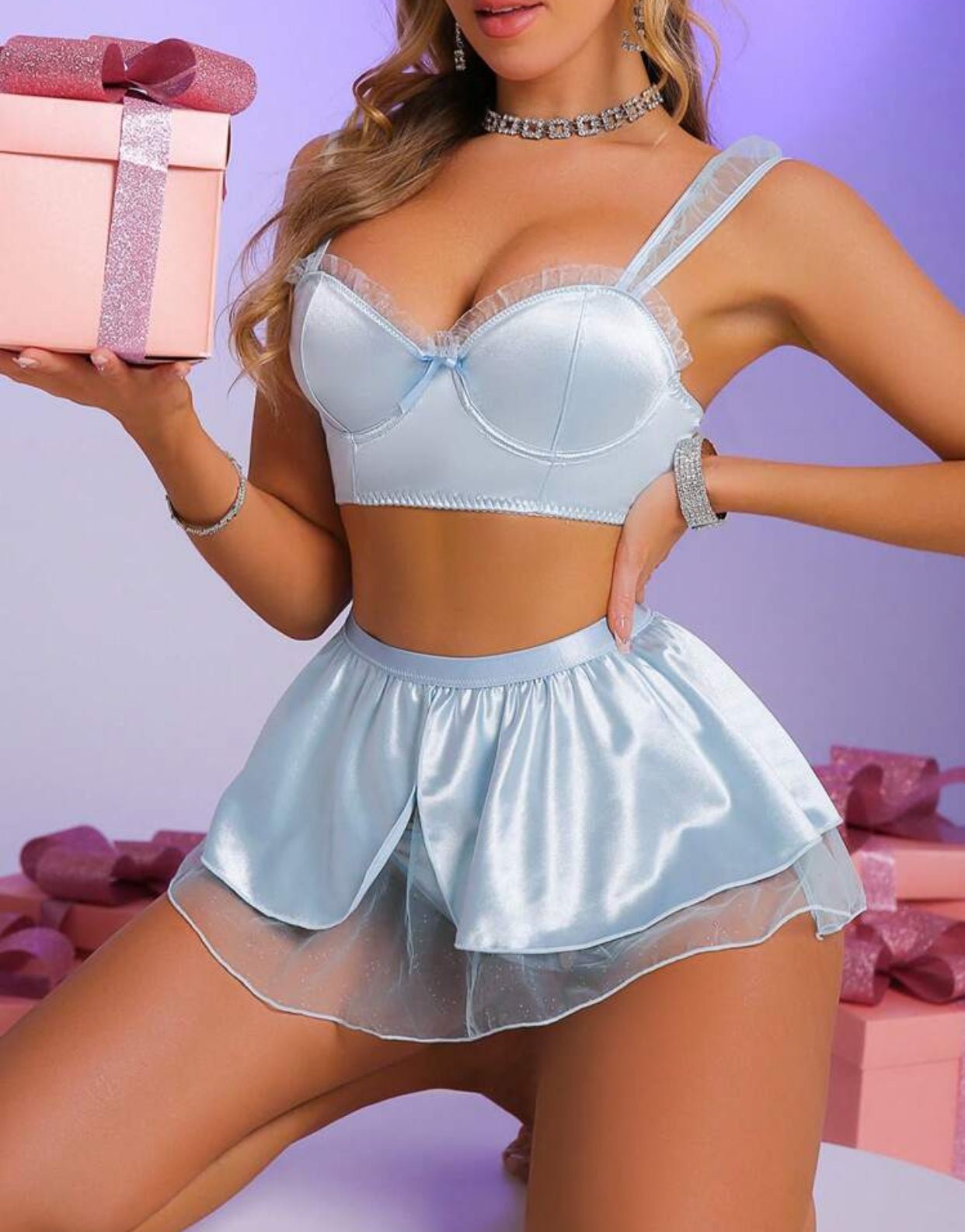 9608 - AMELIEE